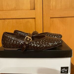 DV Dolce Vita Dark Brown Woven Flats